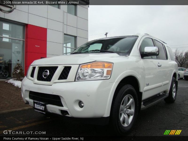 Front 3/4 View of 2008 Armada SE 4x4