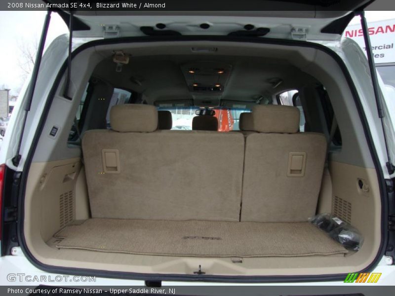 Blizzard White / Almond 2008 Nissan Armada SE 4x4