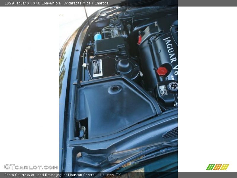  1999 XK XK8 Convertible Engine - 4.0 Liter DOHC 32-Valve V8