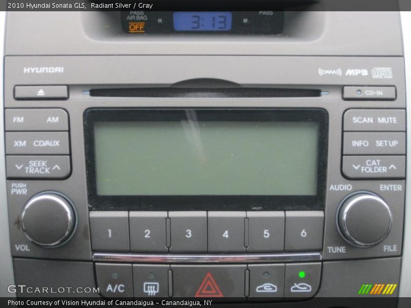 Radiant Silver / Gray 2010 Hyundai Sonata GLS