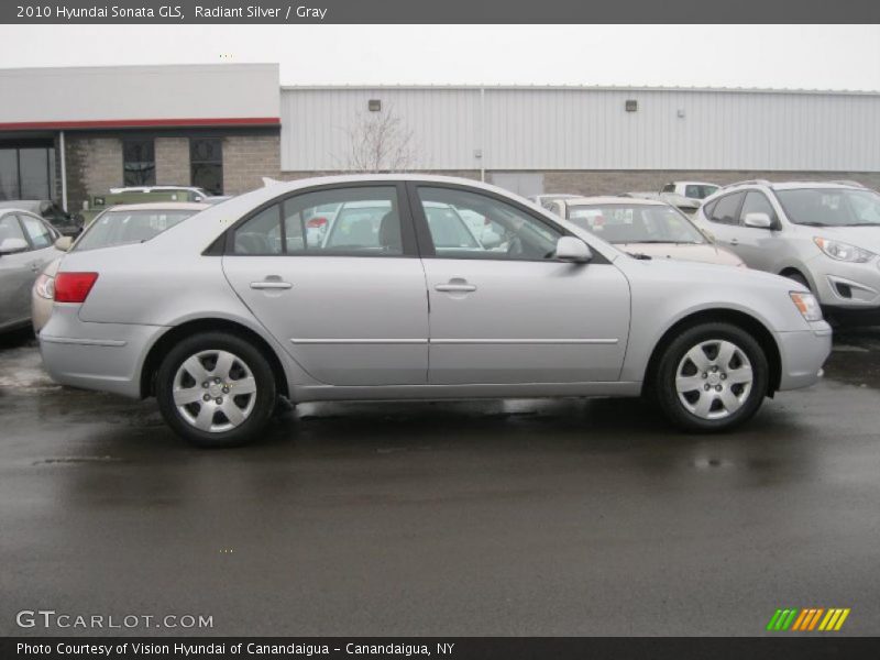 Radiant Silver / Gray 2010 Hyundai Sonata GLS
