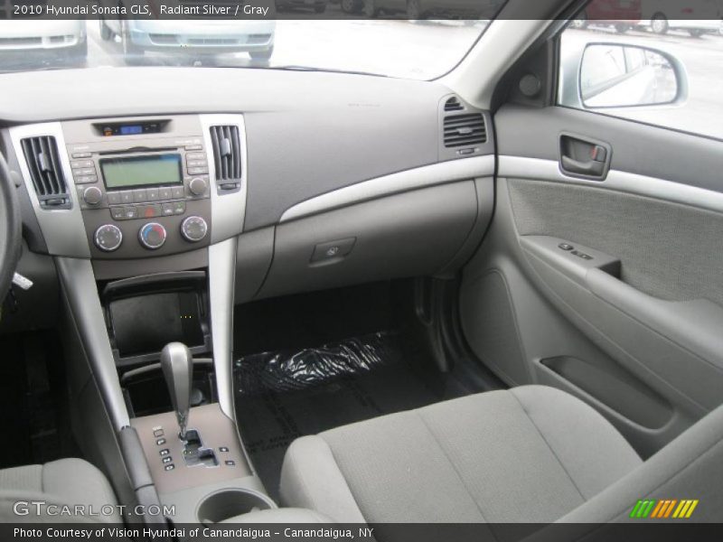Radiant Silver / Gray 2010 Hyundai Sonata GLS
