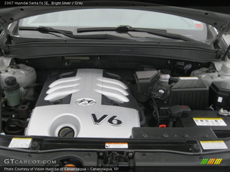 Bright Silver / Gray 2007 Hyundai Santa Fe SE