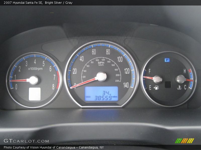 Bright Silver / Gray 2007 Hyundai Santa Fe SE