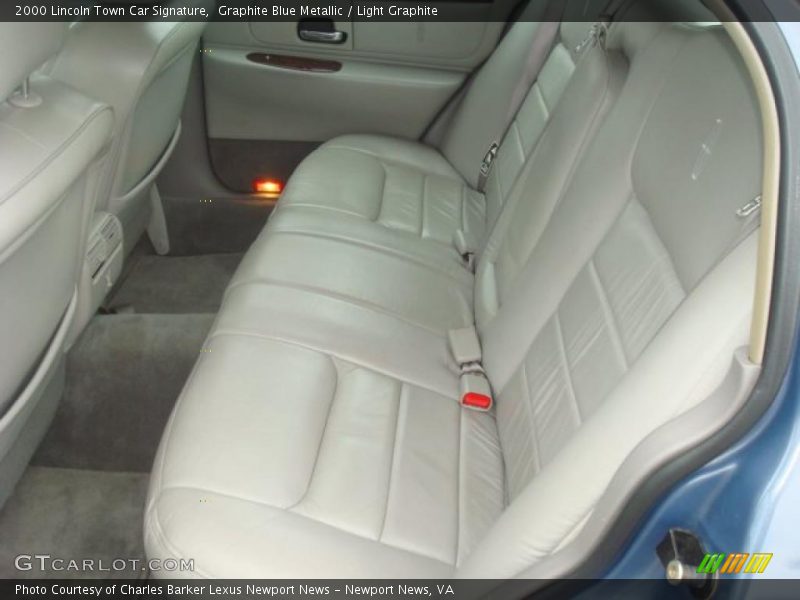 Graphite Blue Metallic / Light Graphite 2000 Lincoln Town Car Signature
