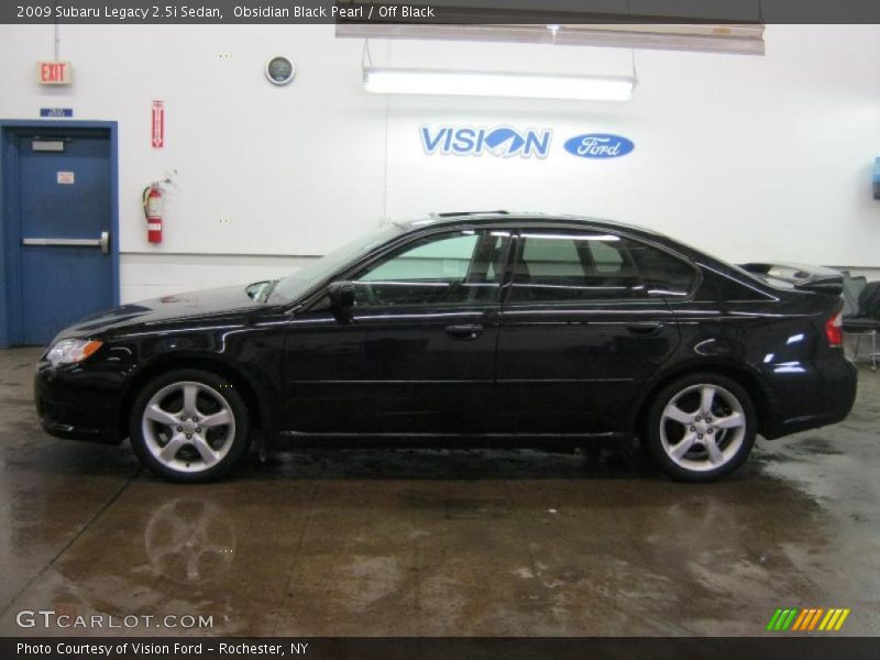 Obsidian Black Pearl / Off Black 2009 Subaru Legacy 2.5i Sedan