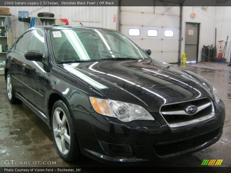 Obsidian Black Pearl / Off Black 2009 Subaru Legacy 2.5i Sedan