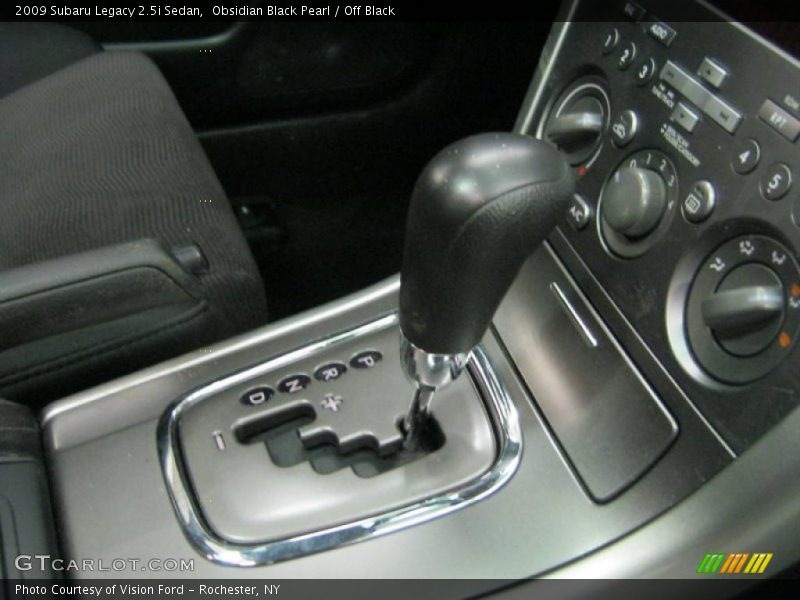 Obsidian Black Pearl / Off Black 2009 Subaru Legacy 2.5i Sedan