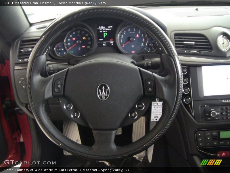 Rosso Mondiale (Red) / Nero 2011 Maserati GranTurismo S