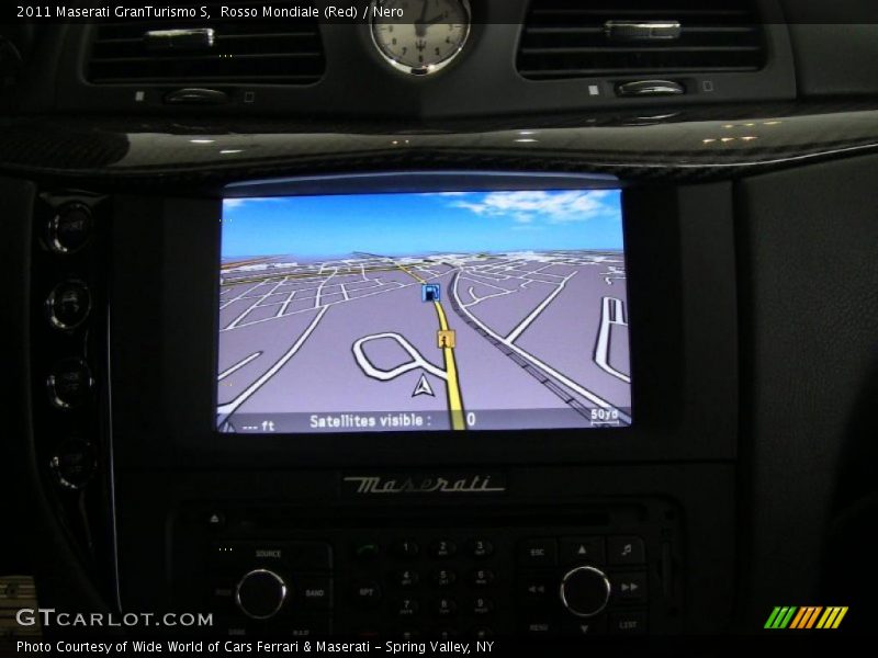 Rosso Mondiale (Red) / Nero 2011 Maserati GranTurismo S