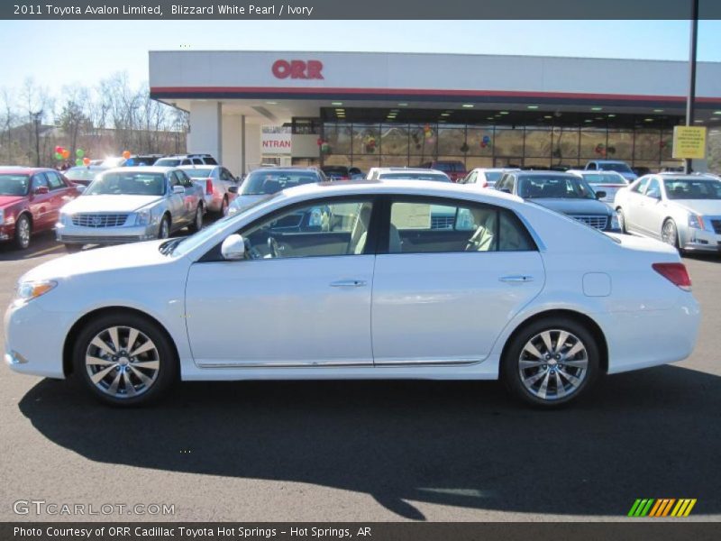 Blizzard White Pearl / Ivory 2011 Toyota Avalon Limited