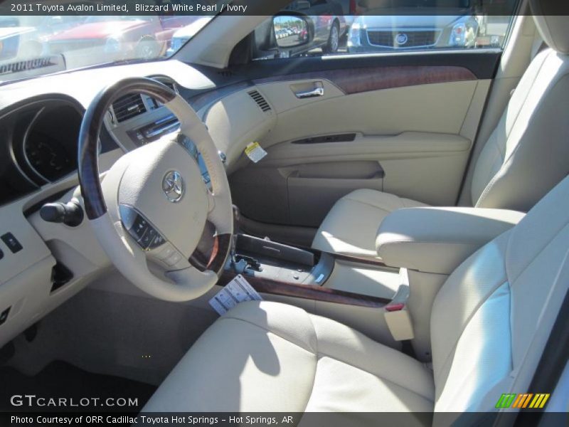 Blizzard White Pearl / Ivory 2011 Toyota Avalon Limited