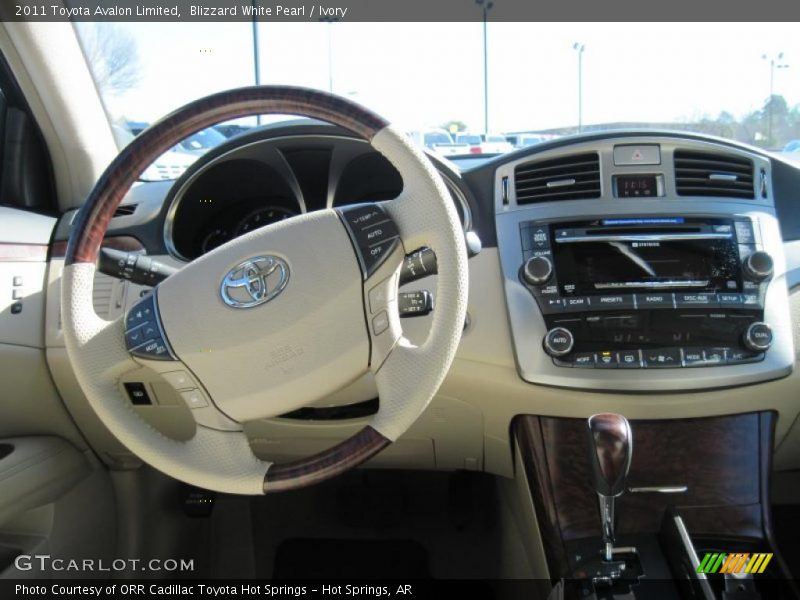 Blizzard White Pearl / Ivory 2011 Toyota Avalon Limited