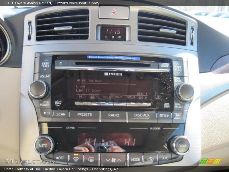 Blizzard White Pearl / Ivory 2011 Toyota Avalon Limited