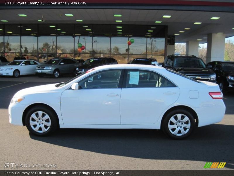 Super White / Ash Gray 2010 Toyota Camry LE