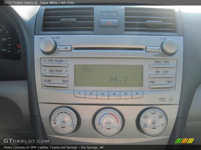 Super White / Ash Gray 2010 Toyota Camry LE