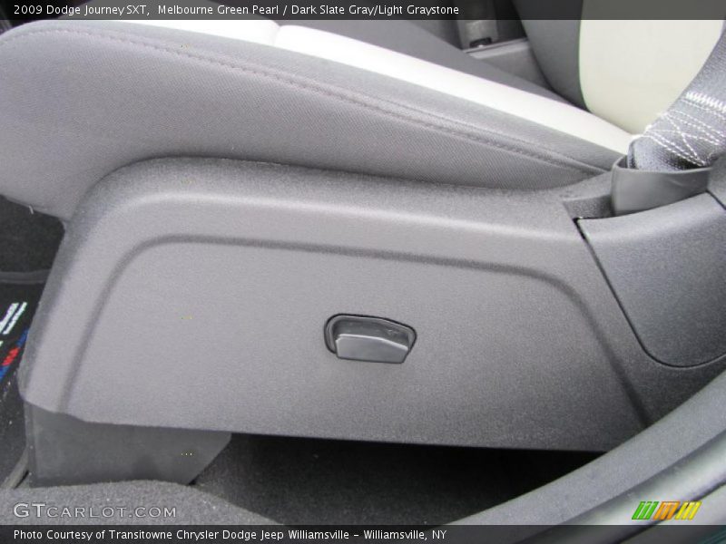 Melbourne Green Pearl / Dark Slate Gray/Light Graystone 2009 Dodge Journey SXT