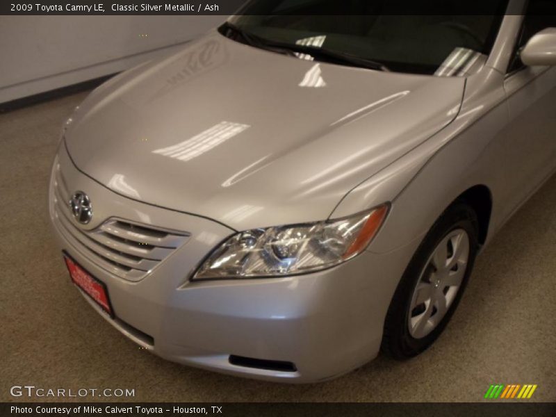 Classic Silver Metallic / Ash 2009 Toyota Camry LE
