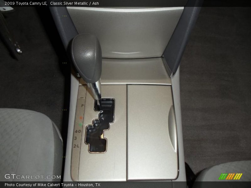 Classic Silver Metallic / Ash 2009 Toyota Camry LE