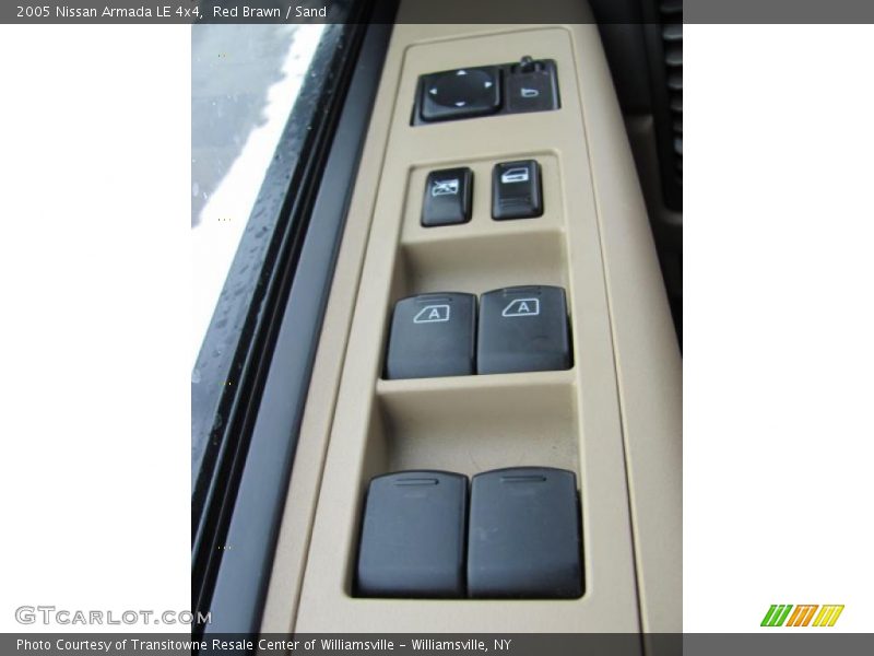 Red Brawn / Sand 2005 Nissan Armada LE 4x4