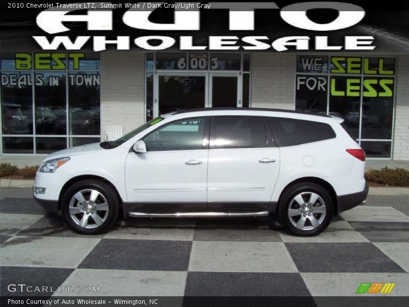 Summit White / Dark Gray/Light Gray 2010 Chevrolet Traverse LTZ