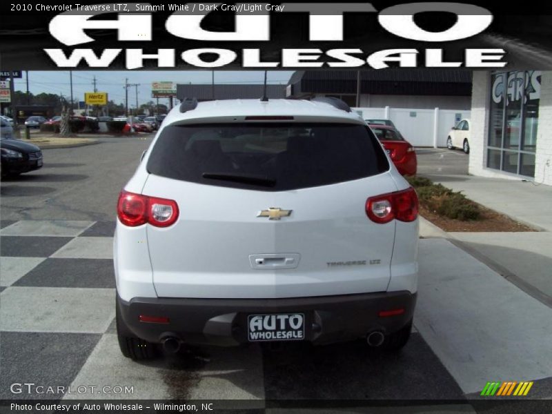 Summit White / Dark Gray/Light Gray 2010 Chevrolet Traverse LTZ