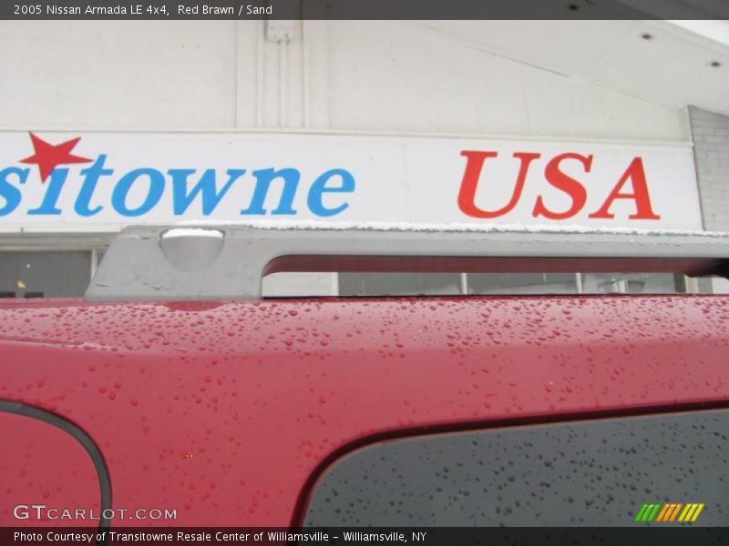 Red Brawn / Sand 2005 Nissan Armada LE 4x4