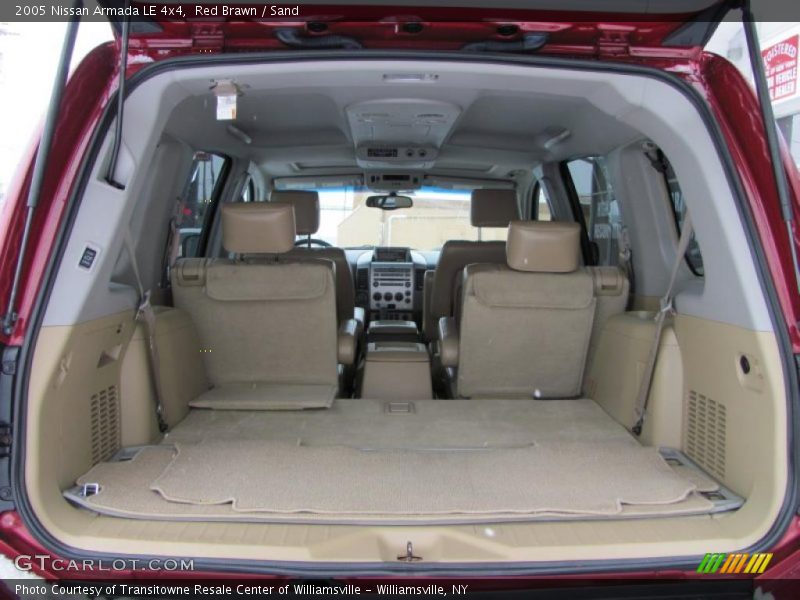 Red Brawn / Sand 2005 Nissan Armada LE 4x4