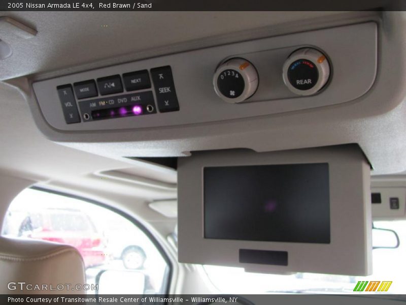 Red Brawn / Sand 2005 Nissan Armada LE 4x4
