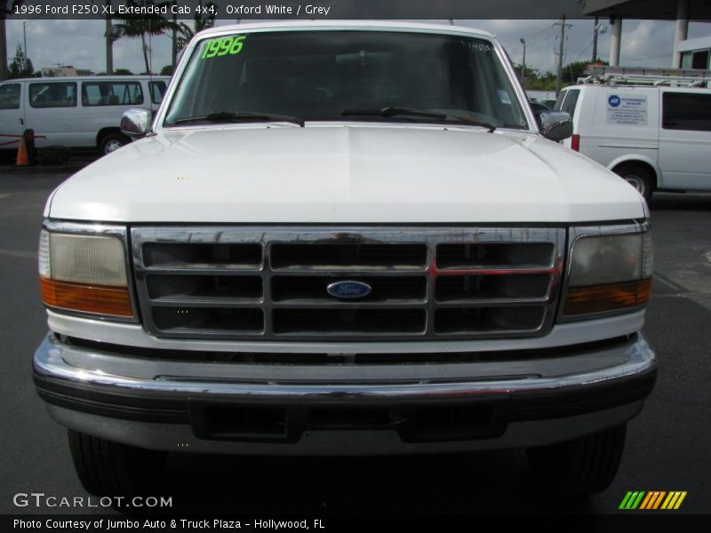 Oxford White / Grey 1996 Ford F250 XL Extended Cab 4x4