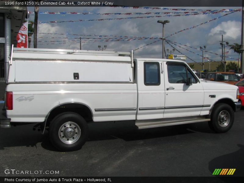 Oxford White / Grey 1996 Ford F250 XL Extended Cab 4x4