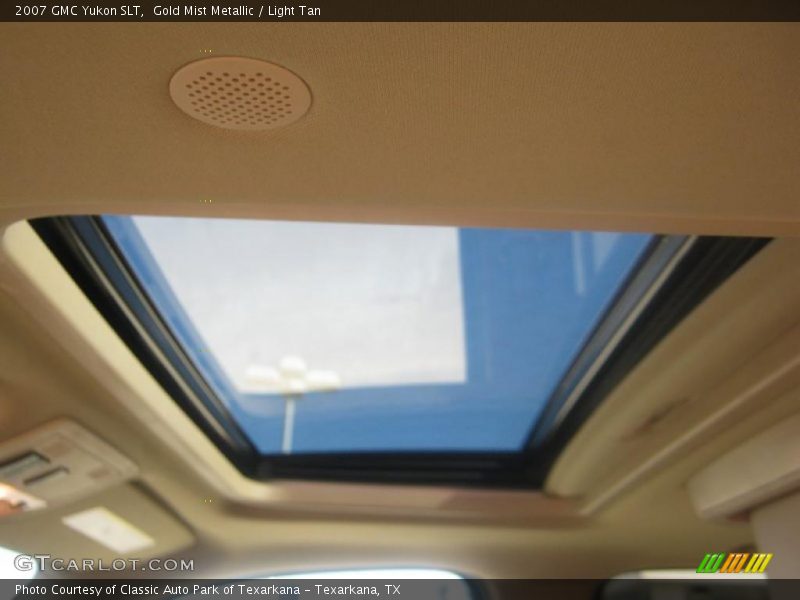 Gold Mist Metallic / Light Tan 2007 GMC Yukon SLT