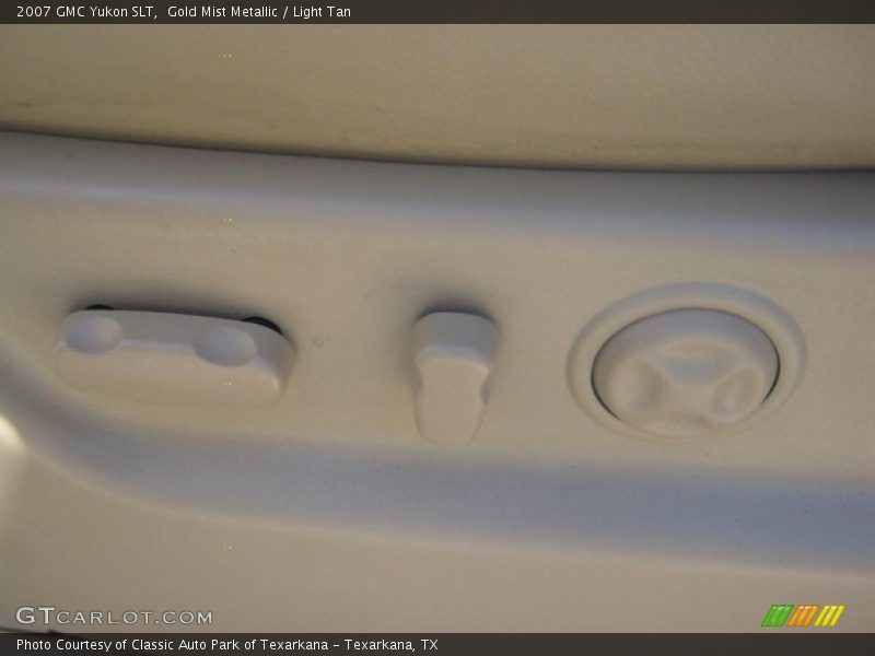 Gold Mist Metallic / Light Tan 2007 GMC Yukon SLT