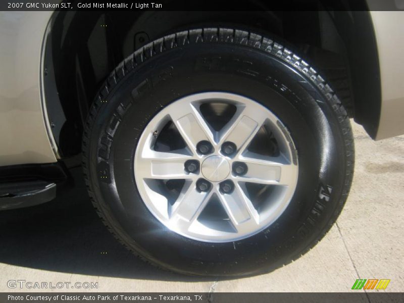 Gold Mist Metallic / Light Tan 2007 GMC Yukon SLT