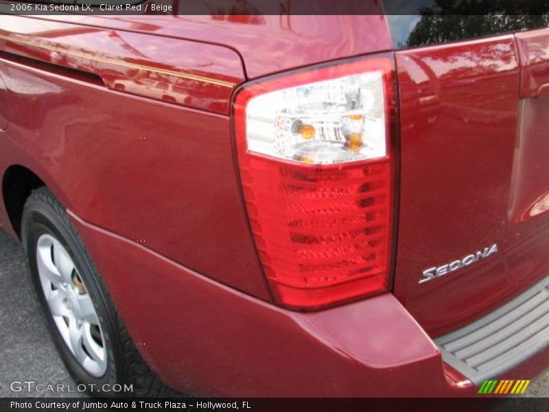 Claret Red / Beige 2006 Kia Sedona LX