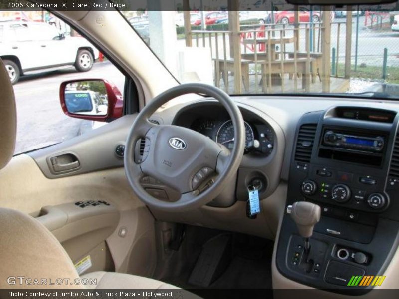 Claret Red / Beige 2006 Kia Sedona LX