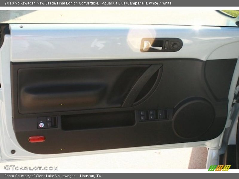 Door Panel of 2010 New Beetle Final Edition Convertible