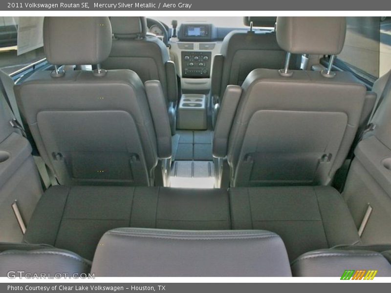 Mercury Silver Metallic / Aero Gray 2011 Volkswagen Routan SE