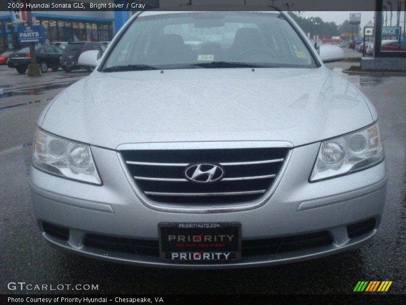 Bright Silver / Gray 2009 Hyundai Sonata GLS
