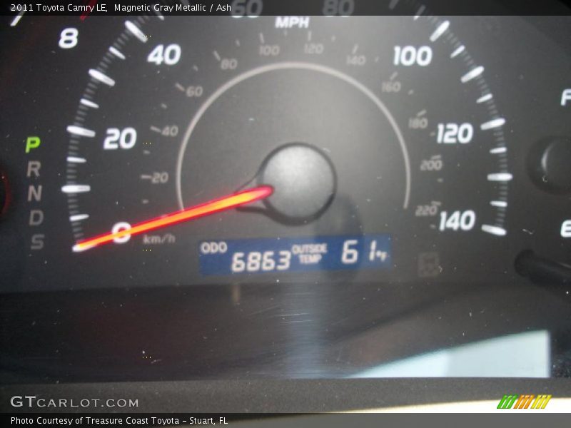 Magnetic Gray Metallic / Ash 2011 Toyota Camry LE