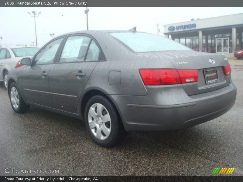 Willow Gray / Gray 2009 Hyundai Sonata GLS