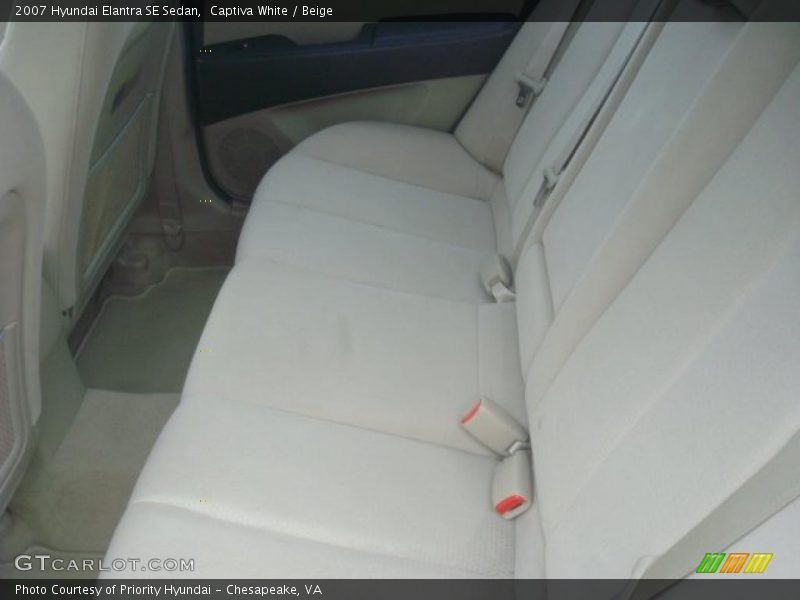 Captiva White / Beige 2007 Hyundai Elantra SE Sedan