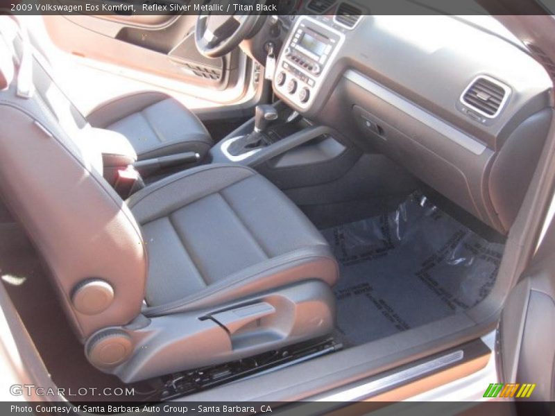Reflex Silver Metallic / Titan Black 2009 Volkswagen Eos Komfort