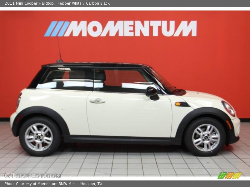 Pepper White / Carbon Black 2011 Mini Cooper Hardtop