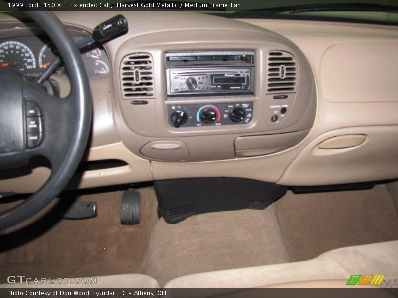 Harvest Gold Metallic / Medium Prairie Tan 1999 Ford F150 XLT Extended Cab