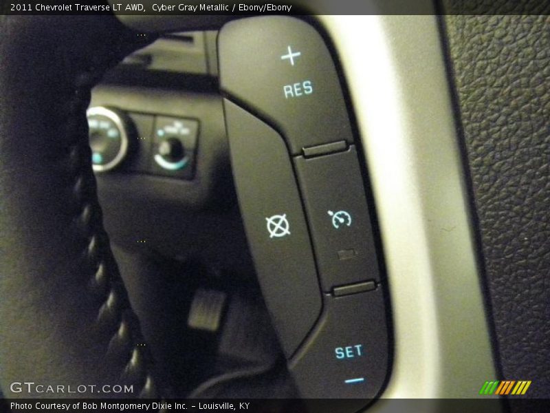 Cyber Gray Metallic / Ebony/Ebony 2011 Chevrolet Traverse LT AWD