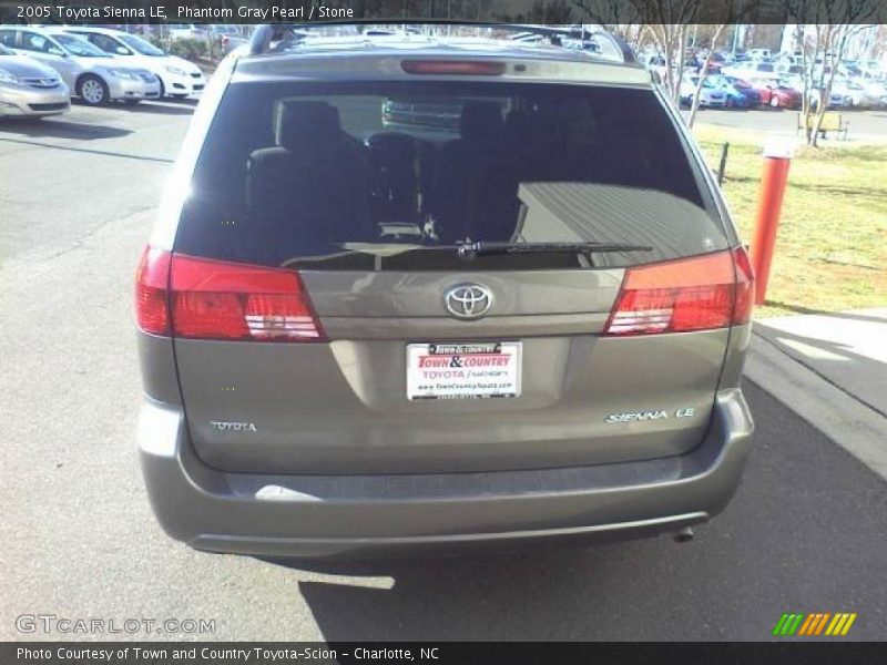 Phantom Gray Pearl / Stone 2005 Toyota Sienna LE