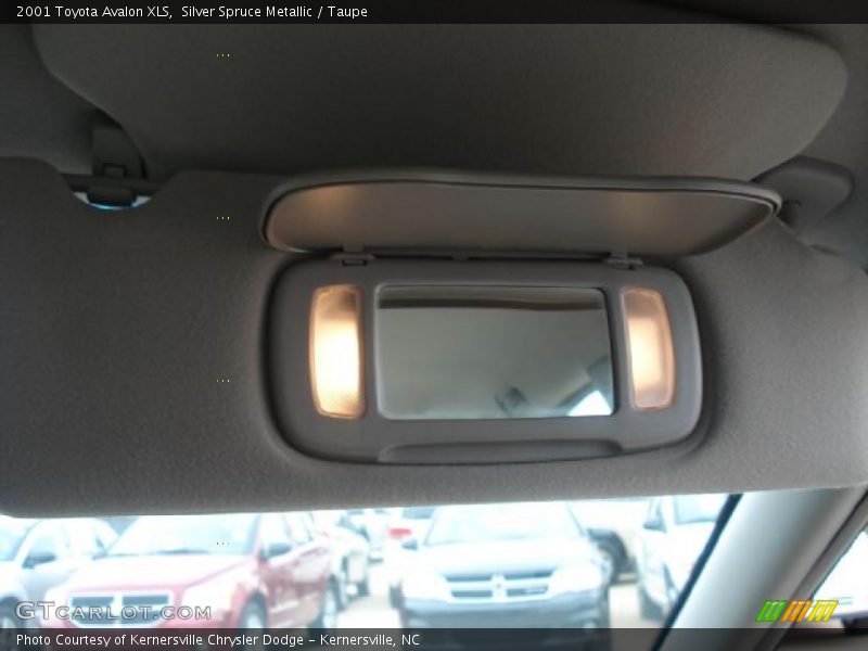 Silver Spruce Metallic / Taupe 2001 Toyota Avalon XLS
