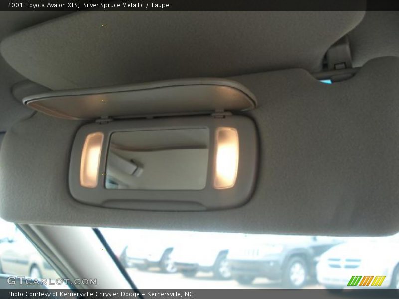 Silver Spruce Metallic / Taupe 2001 Toyota Avalon XLS