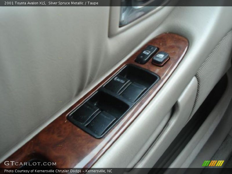 Silver Spruce Metallic / Taupe 2001 Toyota Avalon XLS
